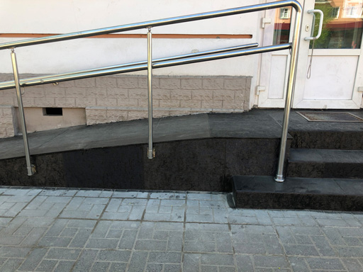 Пандусы из бетона для инвалидов